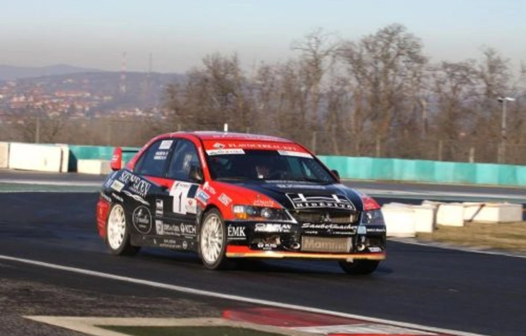 Szilveszteri bulirali