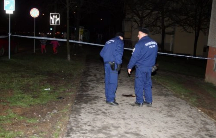 Lövöldöztek az Avason?