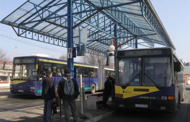 Közlekedés szombaton