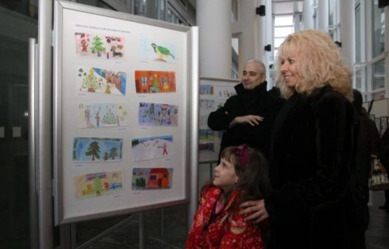 Jutalmazták a képeslaptervező kisiskolásokat