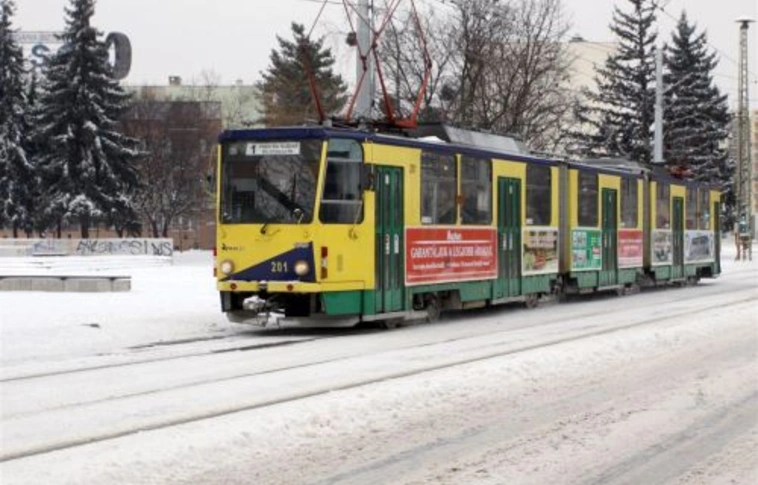 Felsővezeték szakadt