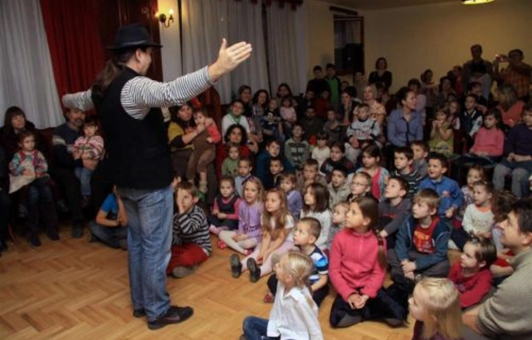 Tíz éves a miskolci Esztenás Táncház