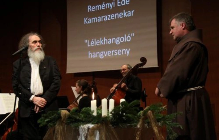 Lélekhangoló hangverseny Böjte Csabával
