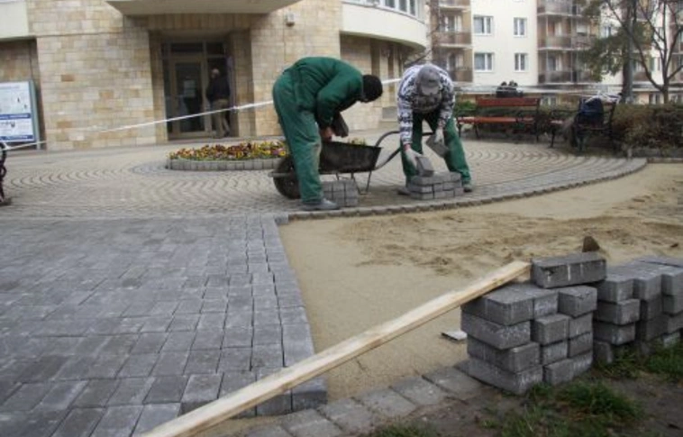 Térkövezés, új kamerák