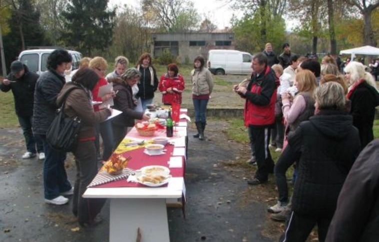 Zumba, tánc, főzés, szociális munka