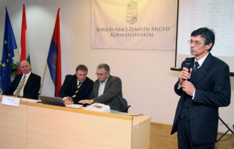 Bemutatták a tankerületi igazgatókat