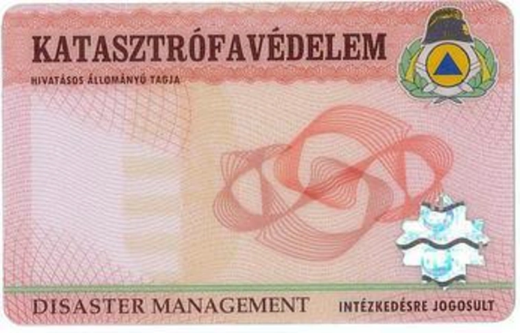Szélhámosokra figyelmeztet a katasztrófavédelem