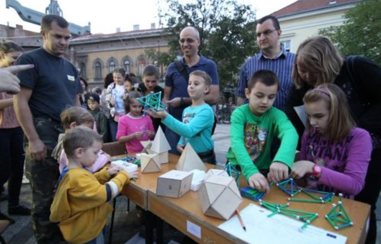 Egy éjszaka a tudomány világában