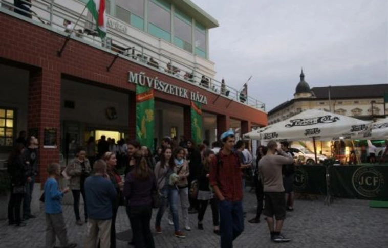 Cannes és Velence után Miskolcon a világ szeme