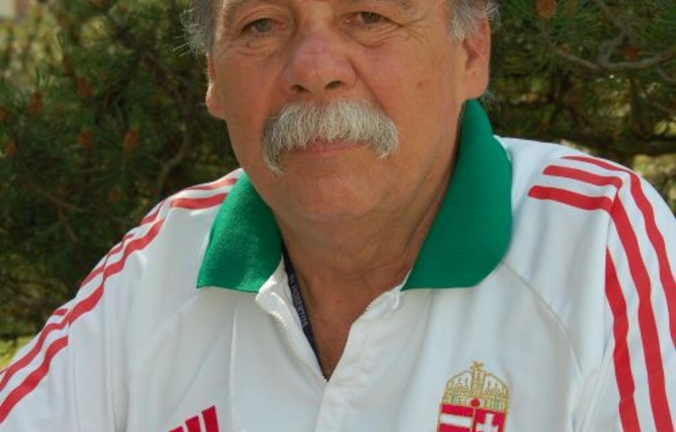 Grafikus helyett jubiláló atléta-edző