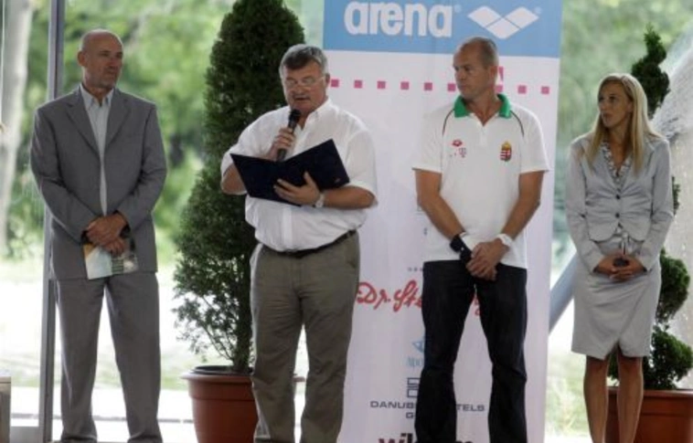 Megkezdődött az úszó ob Miskolcon
