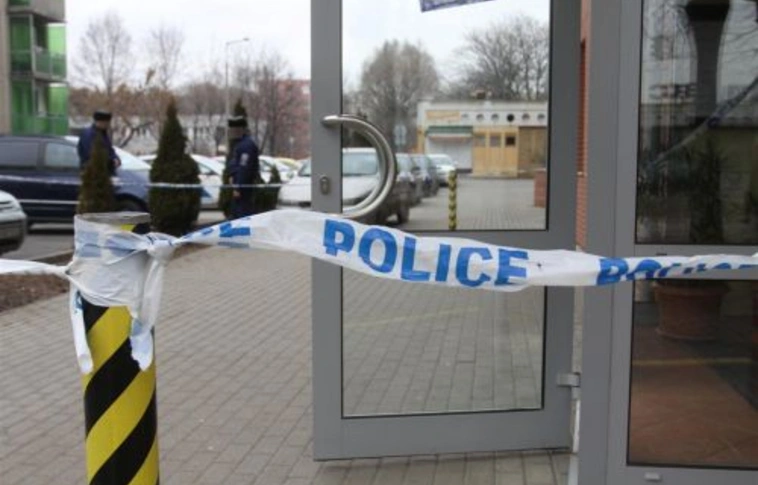 Maszkos férfiak raboltak ki egy boltot Miskolcon