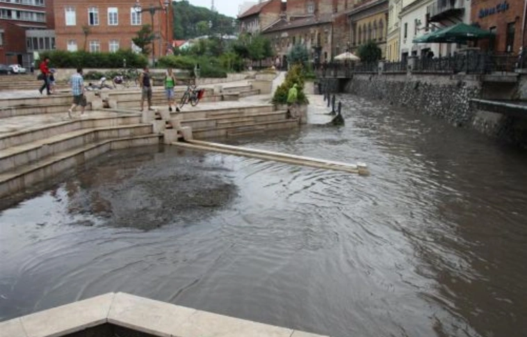 Rászakadt az ég Miskolcra
