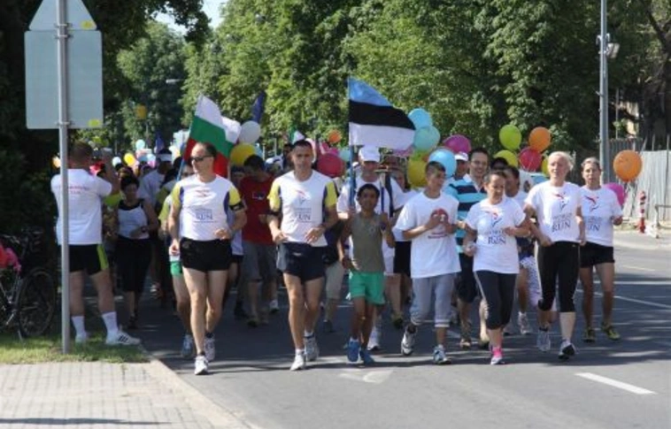 Miskolcon is a békéért futottak (Képgalériával!)