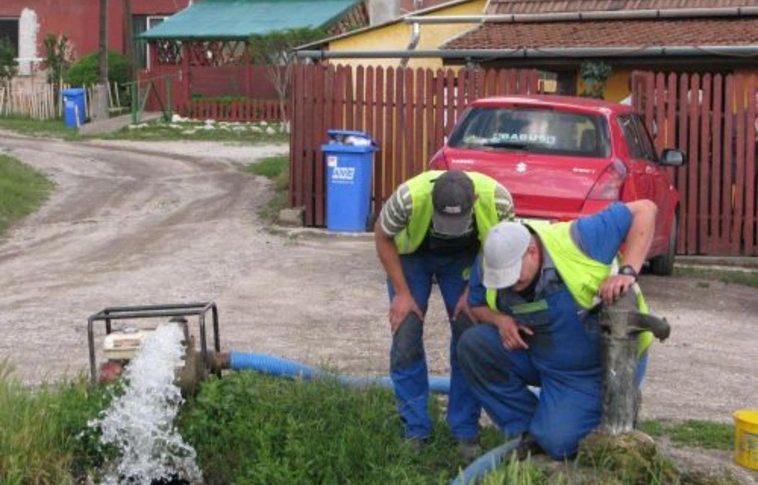 Illegális vízvételezőkből legális fogyasztók?