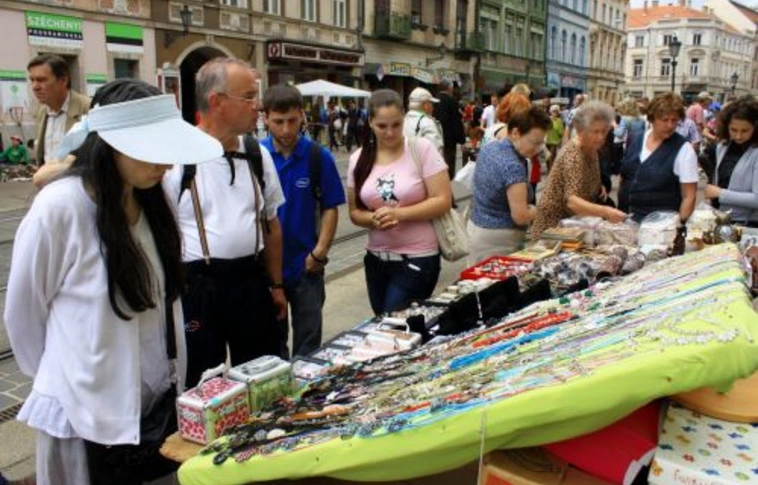 Miskolczi Vásár: igazi forgatag júniusban is