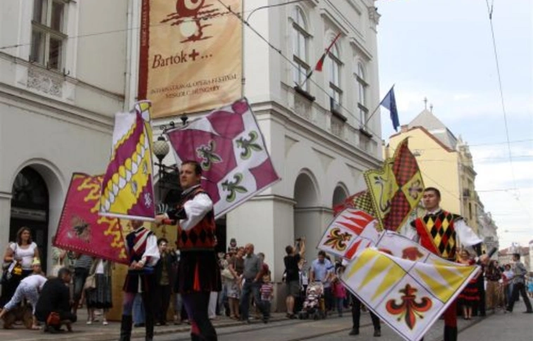 Átalakuló „Bartók+…” operatörténeti mérföldkővel