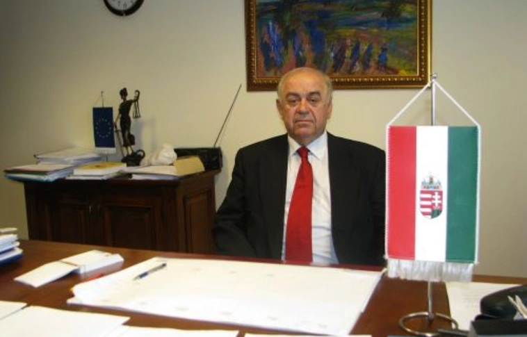 Az ügyészség állja a sarat