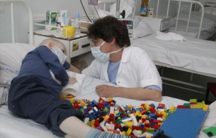 Hétköznapi hősök a GYEK-ben (Onkohaematológiai Transzplantációs Osztály nővérei - Benkő Sámuel-díj)