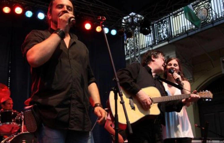Ismét Kormorán koncert a Városház téren