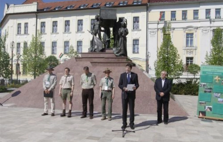 A 100 éves magyar cserkészetet köszöntötték