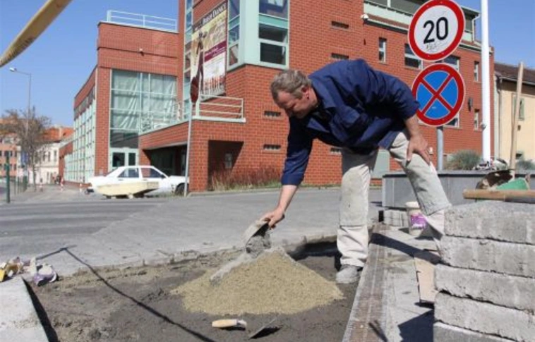 Javítják az Európa teret és a mélygarázst
