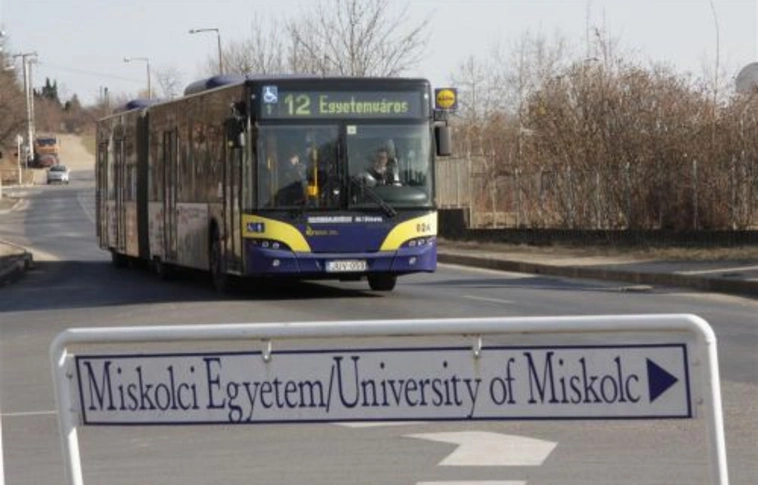 Egyetemváros: áprilistól új menetrend a 22-esen, folytatódó egyeztetések