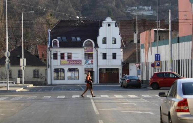 Új út építését tervezik