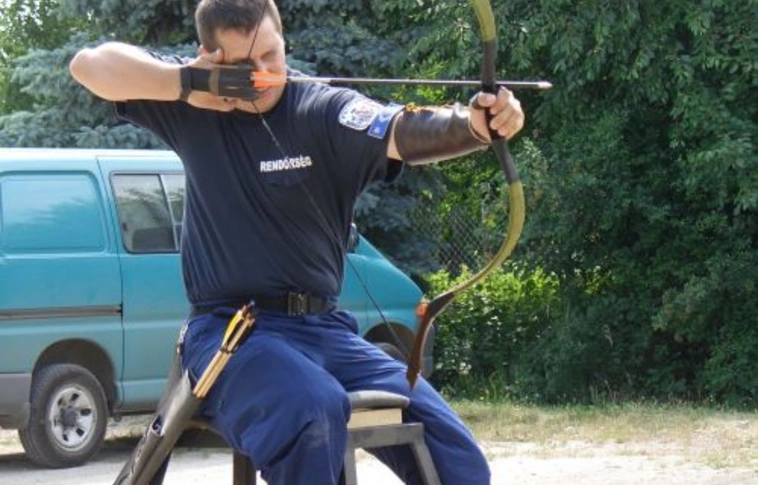 Támogatás a judósoknak és rendőröknek