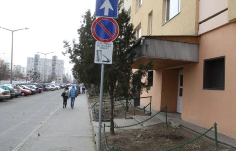 Út- és parkoló épül a felvonulási területek pótlására