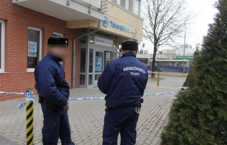 Újabb rablási kísérlet a Vörösmarty úton?