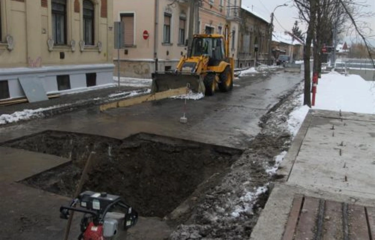 Csőtörés a Petőfin