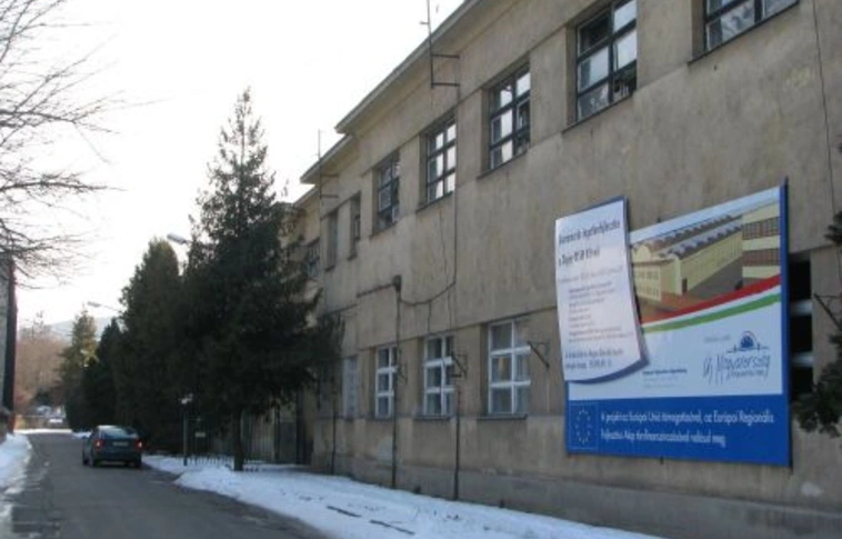 Munka helyett fagyszabadságon