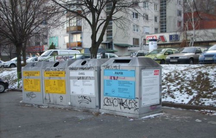 A „szemetet” is lopják
