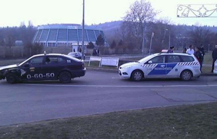 Nem taxirablás, csak baleset