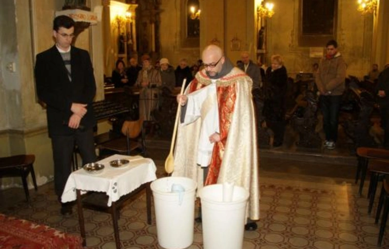 A Vízkeresztet ünneplik a Minoritában