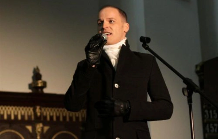 Vásáry André énekelt a Kossuth utcai református templomban