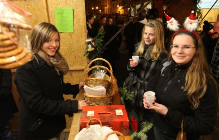 Adventtől karácsonyig: újra jön a Szalon-Czukor!