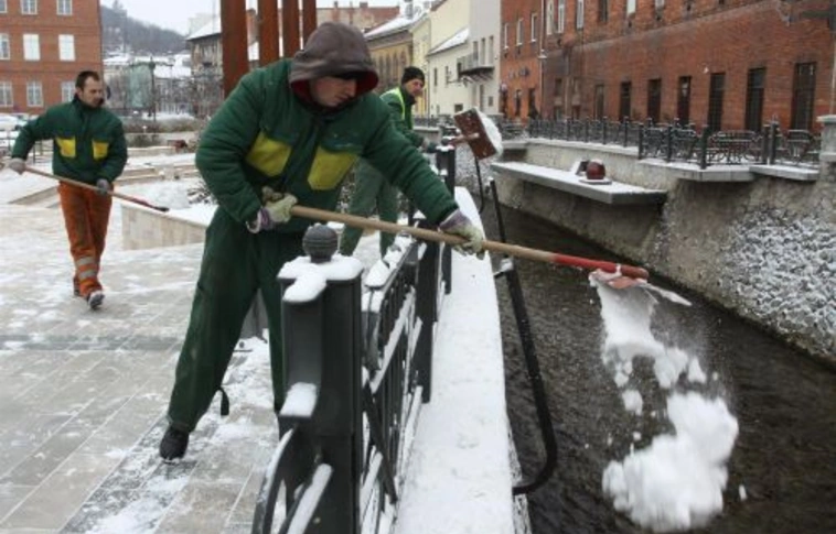 Munkalehetőség, több mint 200 embernek