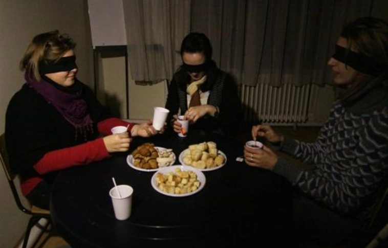 Beszélgetés a Láthatatlan Teaházban