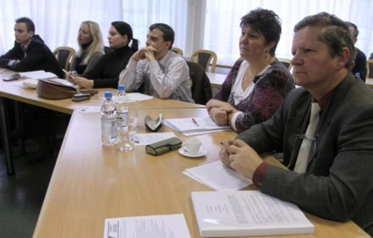 Helyzetbe hoznák a helyi vállalkozókat
