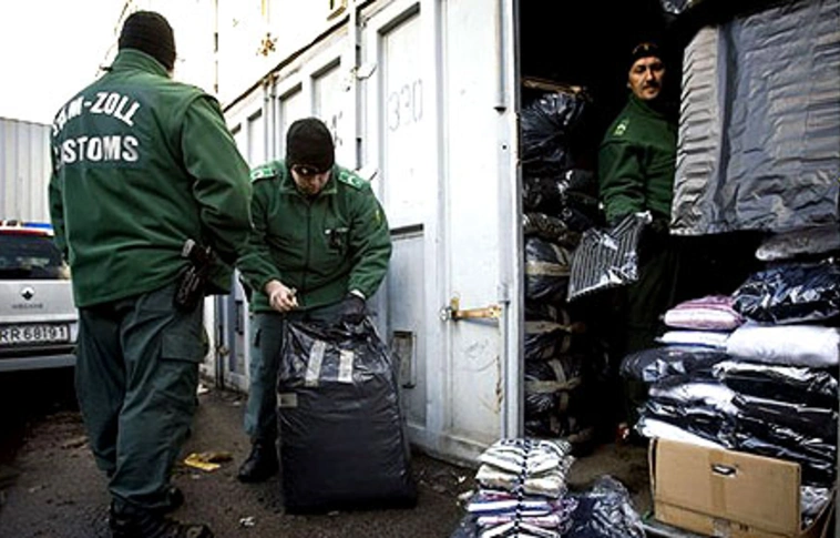 Egyre több a hamisítvány - de a fináncok is résen vannak