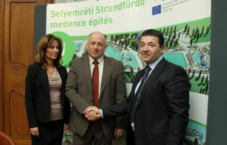 Selyemrét: aláírták a szerződést, indul a munka!