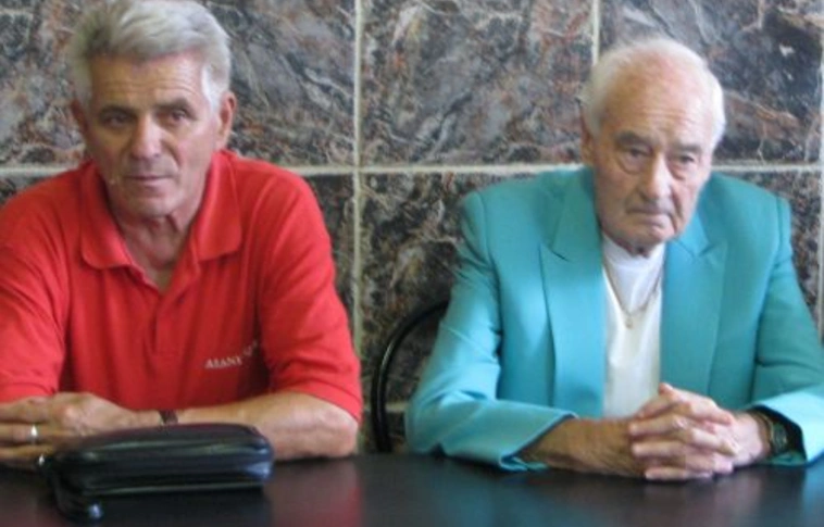 Centenárium a sportcsarnokban