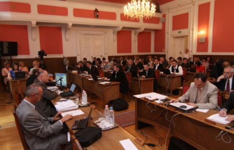 Költségvetési kérdésekről, beiskolázásokról döntött Miskolc közgyűlése