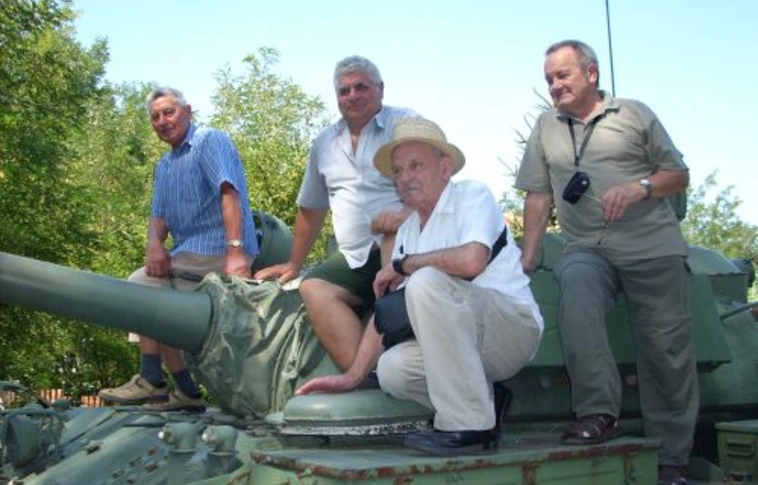 Õrzik ’56 szellemét
