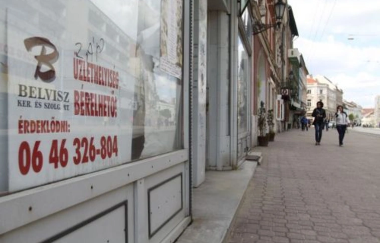 Klaszterben a főutcai vállalkozók