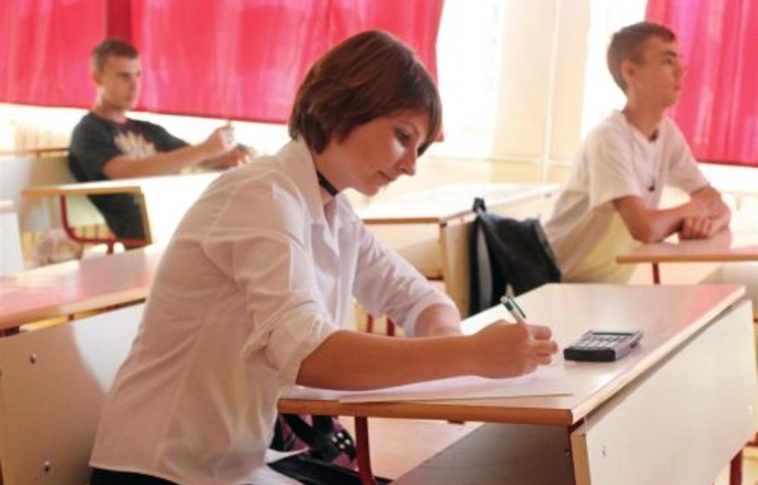 Pótvizsgán a korán kezdő diákok