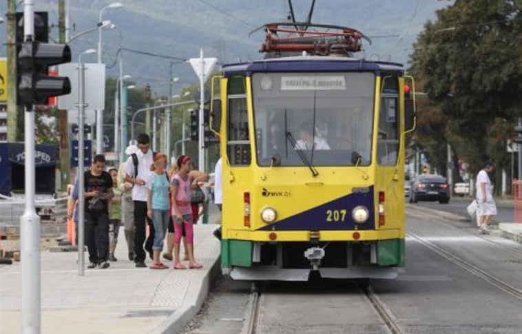 Zöld Nyíl: többnyire pozitív az első nap mérlege