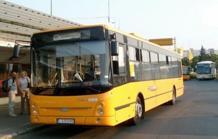 Kigyulladt a Borsod Volán egyik busza Budapesten